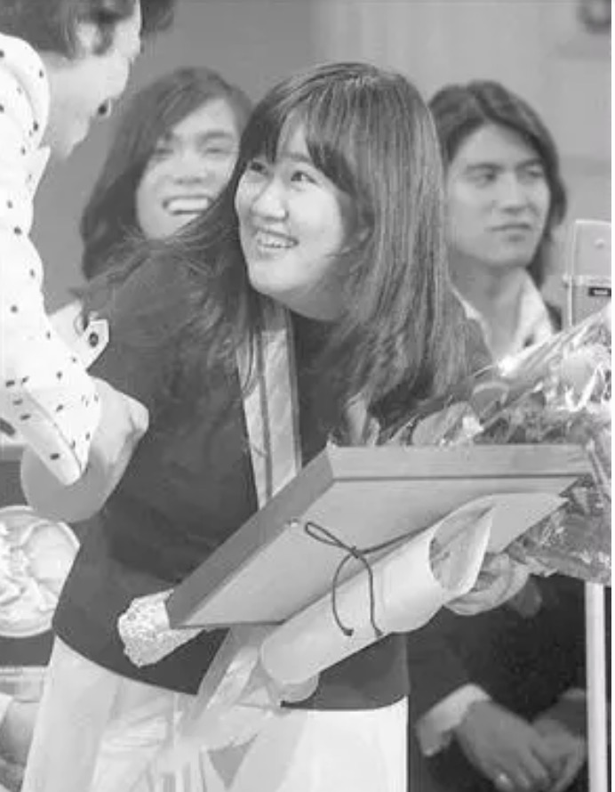 小坂明子の現在。夫・千葉健治は元マネージャー。長男の龍太郎は事故死で死別